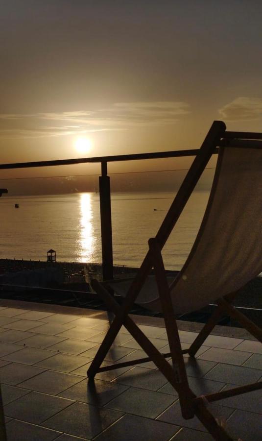 Ferienwohnung Mansarda Sul Mare Mascali Exterior foto