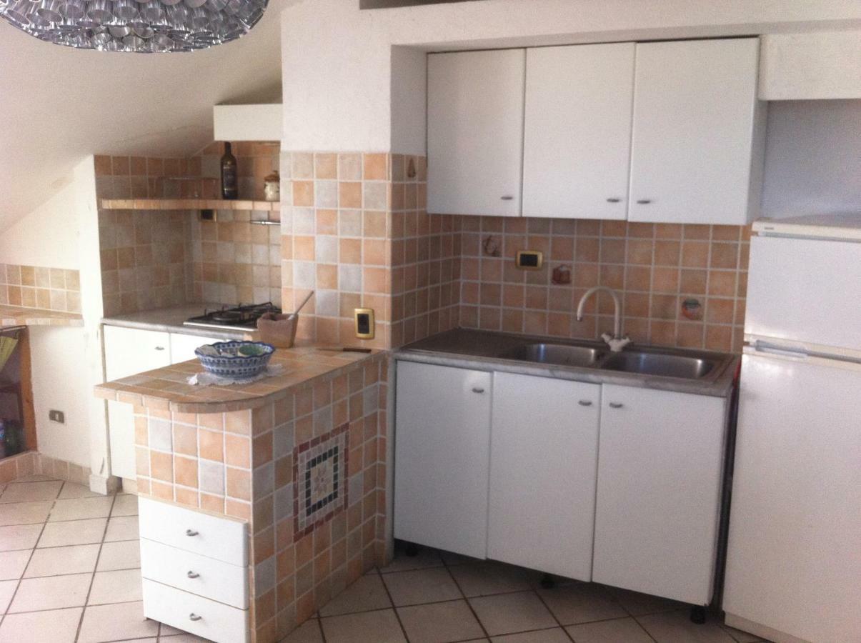 Ferienwohnung Mansarda Sul Mare Mascali Exterior foto
